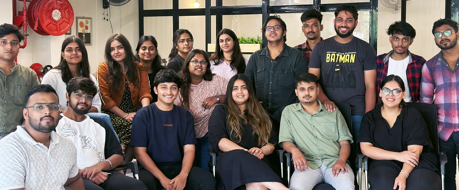 fatfrog team Image